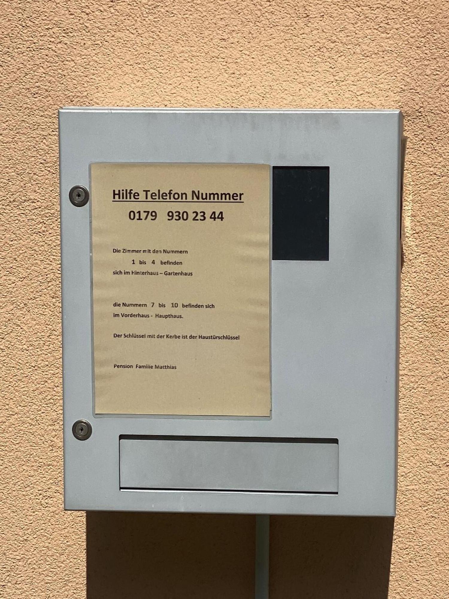 Apartments Und Zimmer Gaestehaus Matthias Дрезден Стая снимка