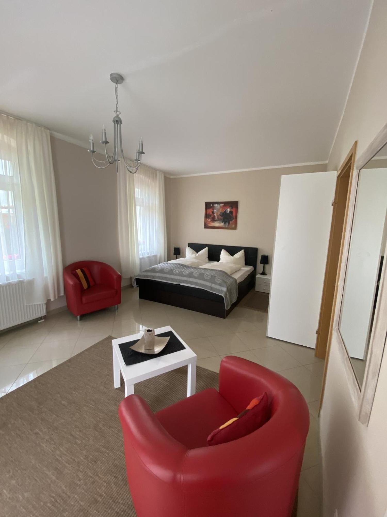 Apartments Und Zimmer Gaestehaus Matthias Дрезден Стая снимка