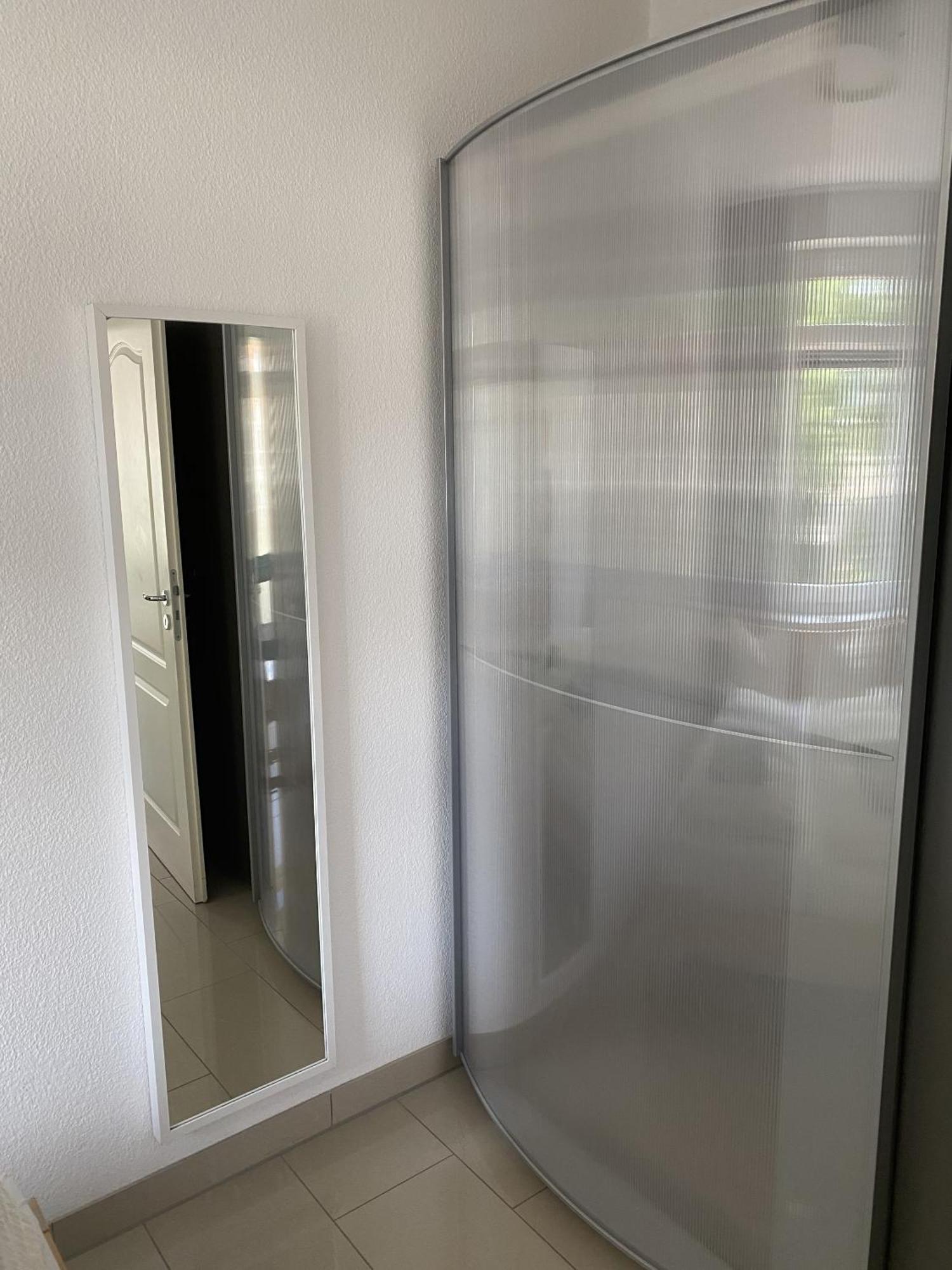 Apartments Und Zimmer Gaestehaus Matthias Дрезден Стая снимка